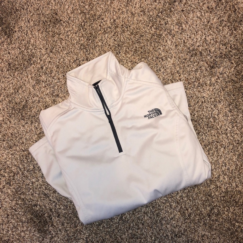 Women’s North Face Quarter Zip